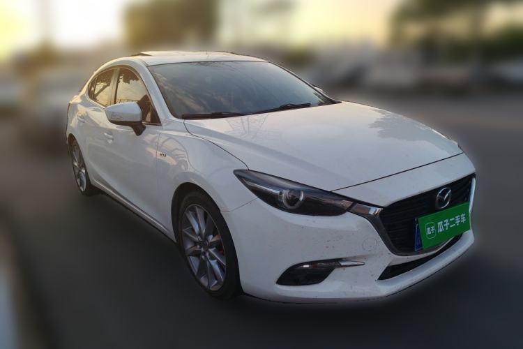Used Mazda 3 Axela 2017 Sedan 2.0L Automatic Prestige Model China VI Standard Front Right 45 Deg