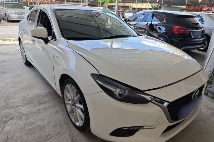 Used Mazda 3 Axela 2017 Sedan 2.0L Automatic Flagship Model China V Standard Front Right 45 Deg