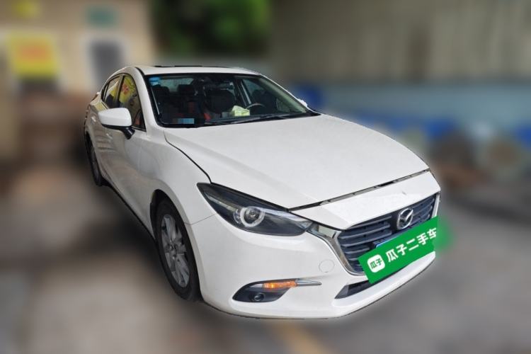 Used Mazda 3 Axela 2017 Sedan 1.5L Automatic Luxury Model China VI Standard Front Right 45 Deg