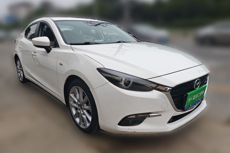 Used Mazda 3 Axela 2017 Sedan 2.0L Automatic Flagship Model China V Standard Front Right 45 Deg