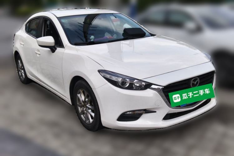 Used Mazda 3 Axela 2017 Sedan 1.5L Automatic Comfort Model China VI Standard Front Right 45 Deg