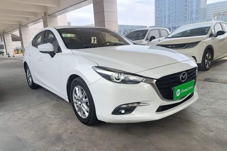 Used Mazda 3 Axela 2017 Sedan 1.5L Automatic Luxury Model Emission Standard China V Front Right 45 Deg