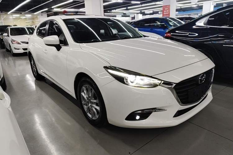 Used Mazda 3 Axela 2017 Hatchback 1.5L Automatic Luxury Model Emission Standard China V Front Right 45 Deg