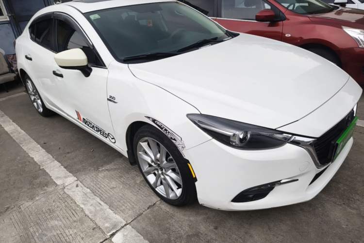 Used Mazda 3 Axela 2017 Sedan 2.0L Automatic Prestige Model China VI Standard Front Right 45 Deg