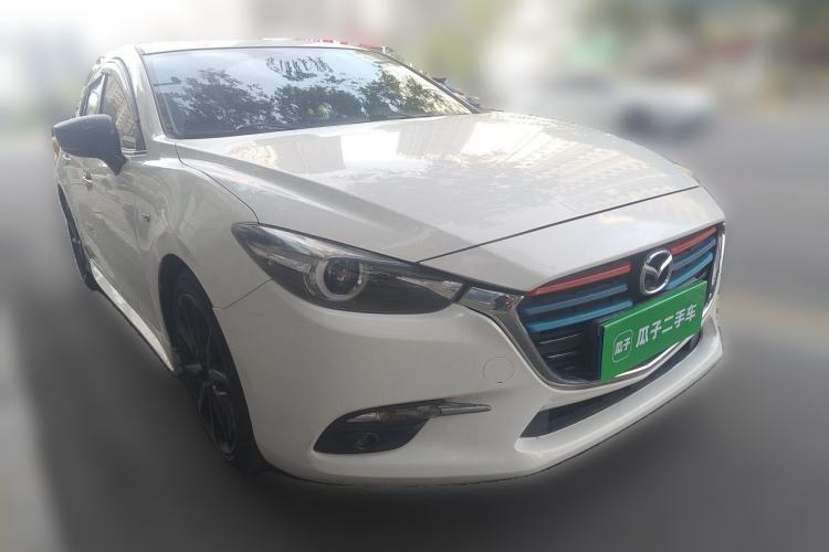 Used Mazda 3 Axela 2017 Hatchback 2.0L Automatic Sport Model China V Emission Standard Front Right 45 Deg