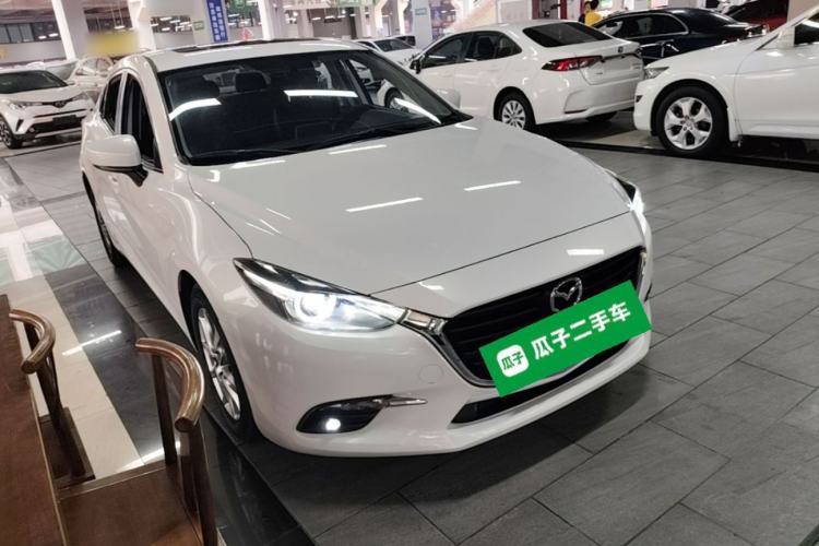 Used Mazda 3 Axela 2017 Sedan 1.5L Automatic Luxury Model Emission Standard China V Front Right 45 Deg