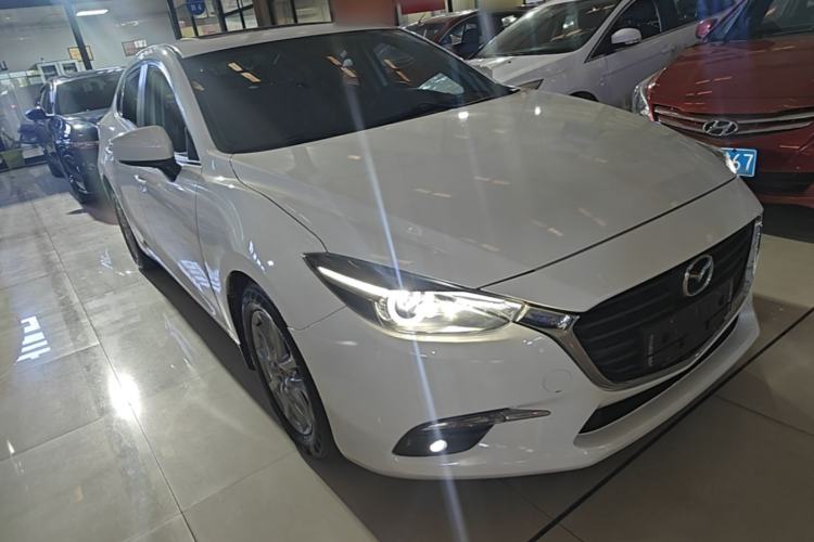 Used Mazda 3 Axela 2017 Sedan 1.5L Automatic Luxury Model Emission Standard China V Front Right 45 Deg