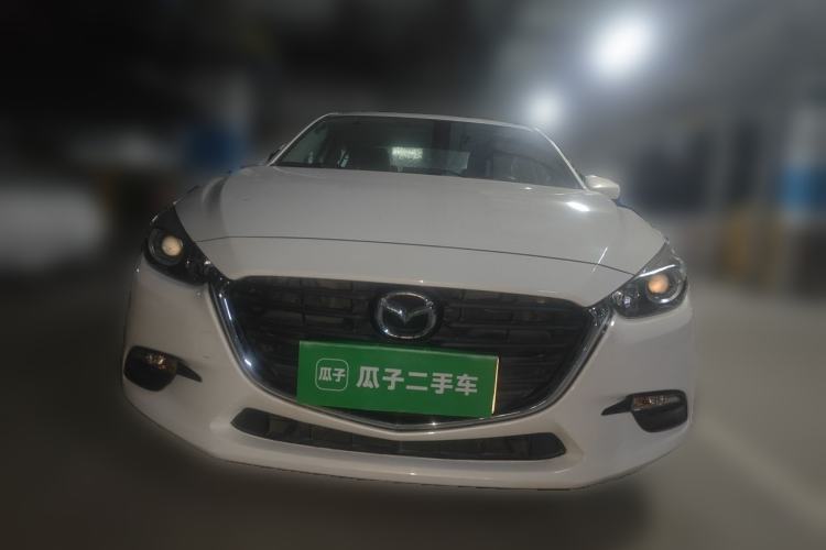Used Mazda 3 Axela 2017 Sedan 1.5L Automatic Comfort Model Emission Standard China V Front