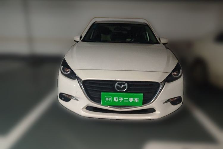 Used Mazda 3 Axela 2017 Sedan 1.5L Automatic Luxury Model Emission Standard China V Front
