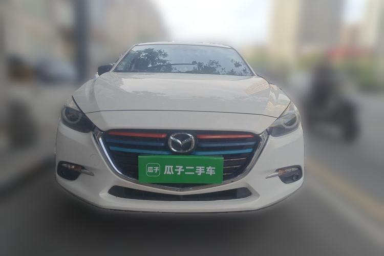 Used Mazda 3 Axela 2017 Hatchback 2.0L Automatic Sport Model China V Emission Standard Front