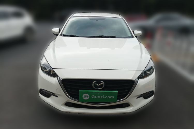 Used Mazda 3 Axela 2017 Sedan 1.5L Automatic Comfort Model China VI Standard Front