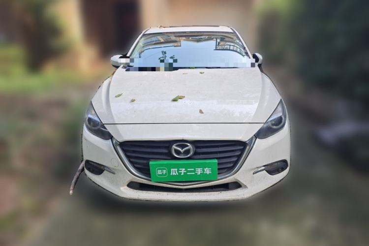Used Mazda 3 Axela 2017 Sedan 1.5L Automatic Luxury Model Emission Standard China V Front