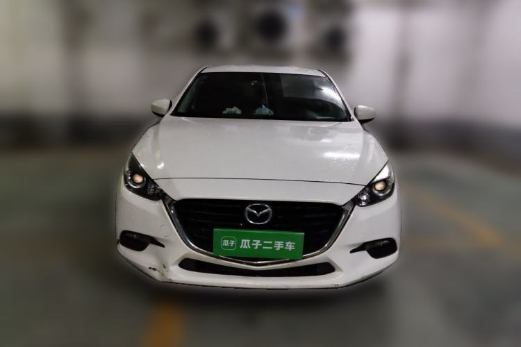 Used Mazda 3 Axela 2017 Hatchback 1.5L Automatic Comfort Model China VI Standard Front