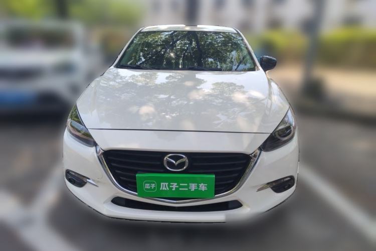 Used Mazda 3 Axela 2017 Sedan 1.5L Automatic Luxury Model Emission Standard China V Front