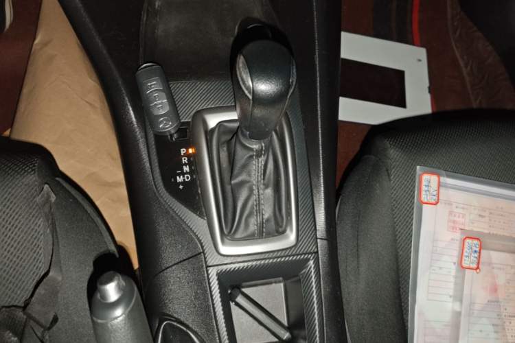 Used Mazda 3 Axela 2017 Sedan 1.5L Automatic Comfort Model Emission Standard China V Gear Lever