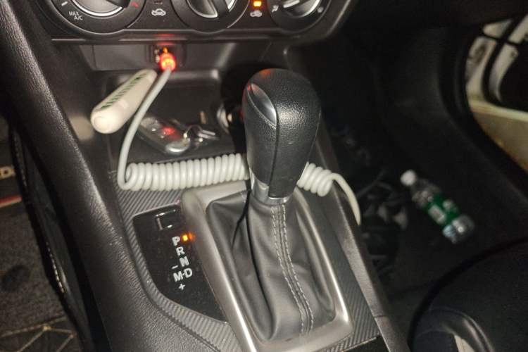 Used Mazda 3 Axela 2017 Sedan 1.5L Automatic Comfort Model Emission Standard China V Gear Lever