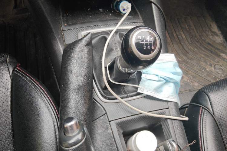 Used Mazda 3 Axela 2017 Sedan 1.5L Manual Comfort Model Emission Standard China V Gear Lever