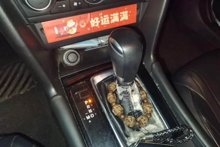Used Mazda 3 Axela 2017 Sedan 1.5L Automatic Luxury Model Emission Standard China V Gear Lever