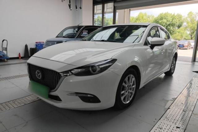 Used Mazda 3 Axela 2017 Sedan 1.5L Automatic Luxury Model Emission Standard China V