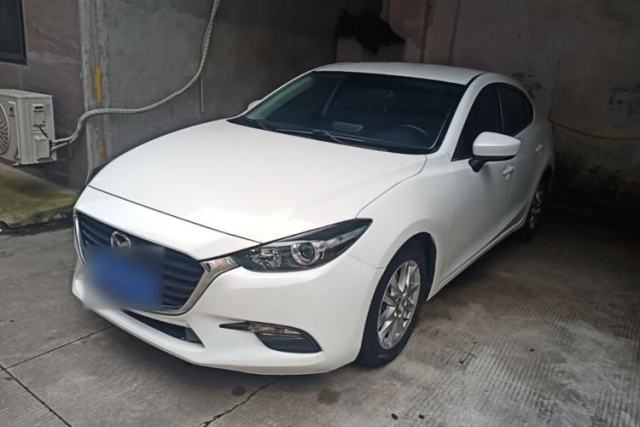Used Mazda 3 Axela 2017 Sedan 1.5L Automatic Comfort Model Emission Standard China V