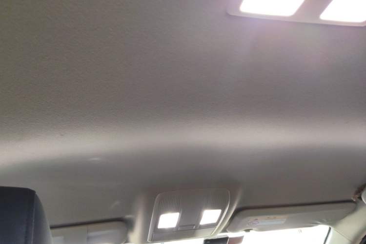 Used Mazda 3 Axela 2017 Sedan 1.5L Automatic Comfort Model Emission Standard China V Headliner