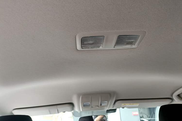 Used Mazda 3 Axela 2017 Sedan 1.5L Automatic Comfort Model Emission Standard China V Headliner