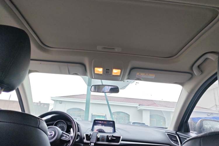Used Mazda 3 Axela 2017 Sedan 2.0L Automatic Prestige Model China V Standard Headliner