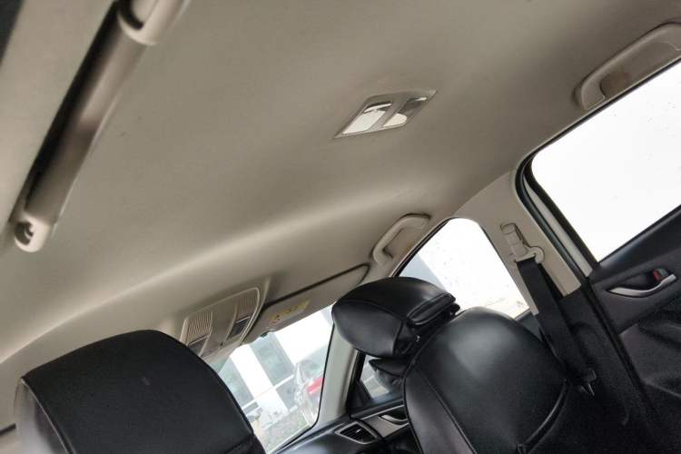Used Mazda 3 Axela 2017 Sedan 1.5L Automatic Comfort Model Emission Standard China V Headliner