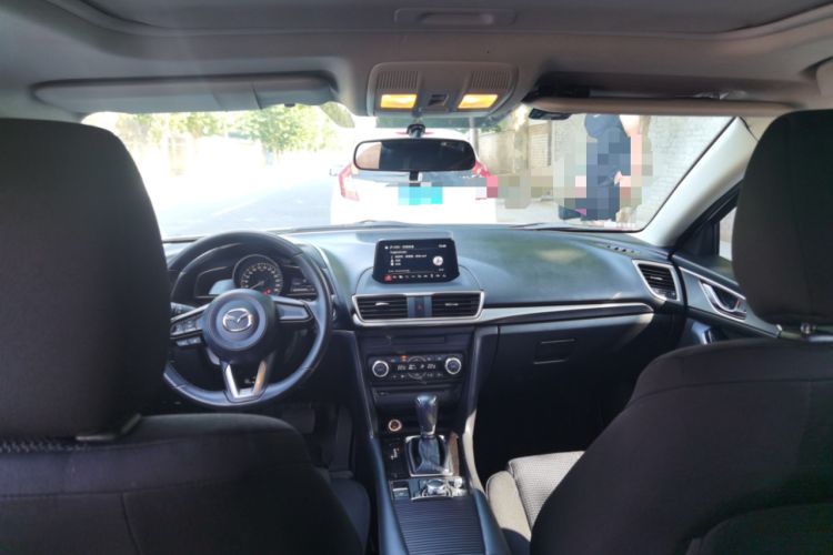 Used Mazda 3 Axela 2017 Hatchback 2.0L Automatic Luxury Model Emission Standard China V Headliner