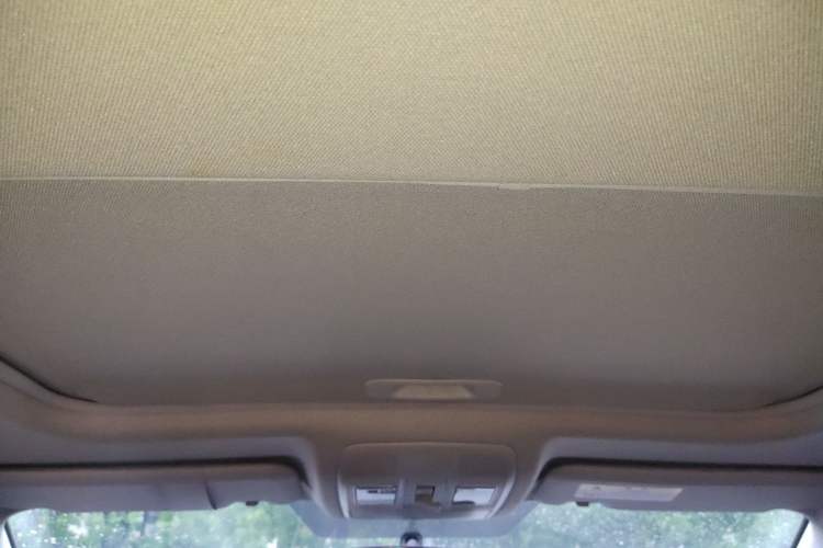 Used Mazda 3 Axela 2017 Sedan 1.5L Automatic Luxury Model China VI Standard Headliner