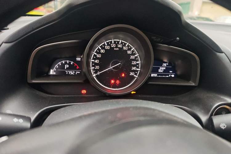 Used Mazda 3 Axela 2017 Sedan 2.0L Automatic Prestige Model China VI Standard Instrument Cluster
