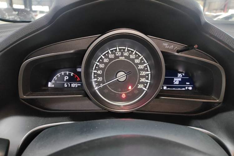 Used Mazda 3 Axela 2017 Sedan 2.0L Automatic Prestige Model China V Standard Instrument Cluster