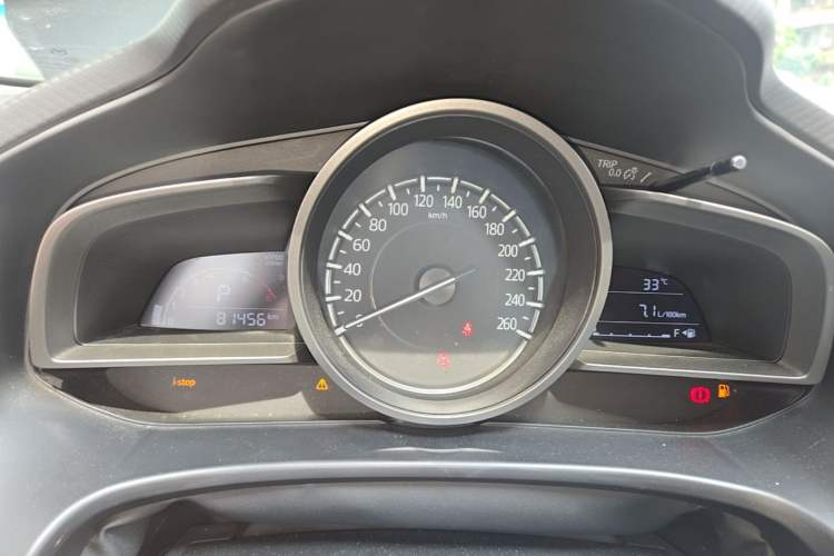 Used Mazda 3 Axela 2017 Hatchback 1.5L Automatic Comfort Model Emission Standard China V Instrument Cluster