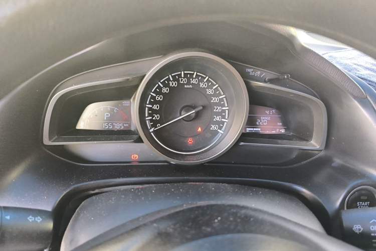 Used Mazda 3 Axela 2017 Sedan 1.5L Automatic Luxury Model Emission Standard China V Instrument Cluster