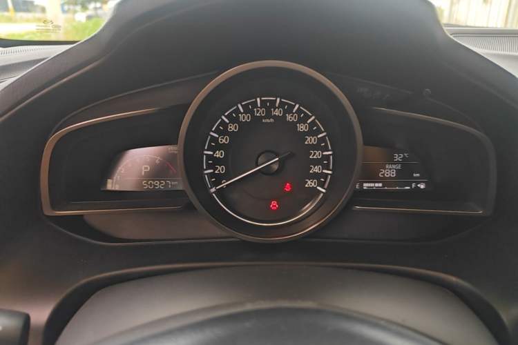 Used Mazda 3 Axela 2017 Sedan 1.5L Automatic Luxury Model Emission Standard China V Instrument Cluster