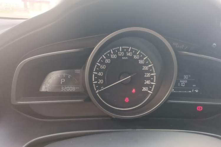 Used Mazda 3 Axela 2017 Sedan 1.5L Automatic Comfort Model Emission Standard China V Instrument Cluster