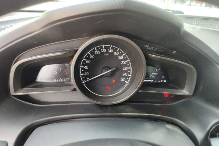 Used Mazda 3 Axela 2017 Sedan 1.5L Automatic Comfort Model Emission Standard China V Instrument Cluster