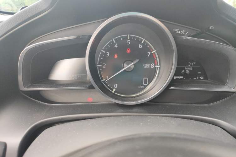 Used Mazda 3 Axela 2017 Sedan 2.0L Automatic Flagship Model China V Standard Instrument Cluster