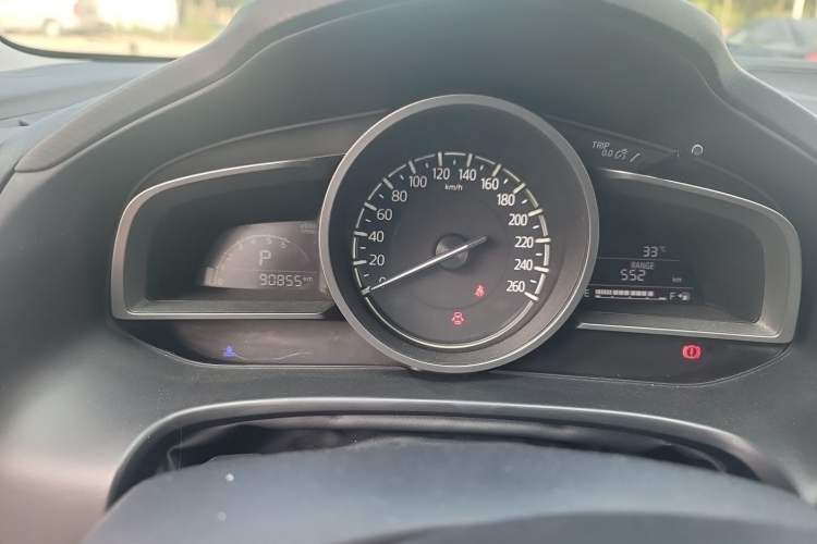Used Mazda 3 Axela 2017 Sedan 1.5L Automatic Comfort Model Emission Standard China V Instrument Cluster