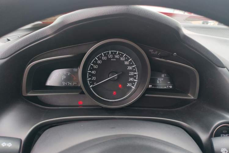 Used Mazda 3 Axela 2017 Sedan 1.5L Automatic Luxury Model Emission Standard China V Instrument Cluster