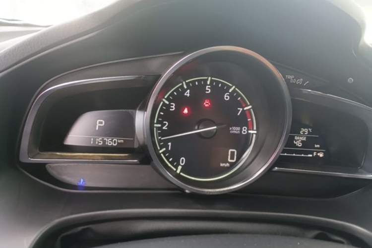 Used Mazda 3 Axela 2017 Hatchback 2.0L Automatic Sport Model China V Emission Standard Instrument Cluster