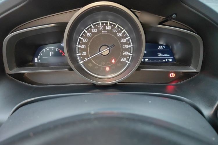 Used Mazda 3 Axela 2017 Sedan 1.5L Automatic Comfort Model Emission Standard China V Instrument Cluster
