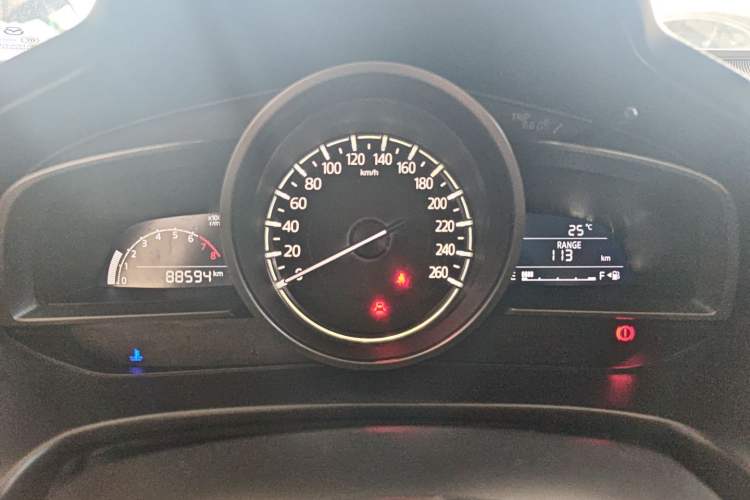 Used Mazda 3 Axela 2017 Sedan 1.5L Manual Comfort Model Emission Standard China V Instrument Cluster