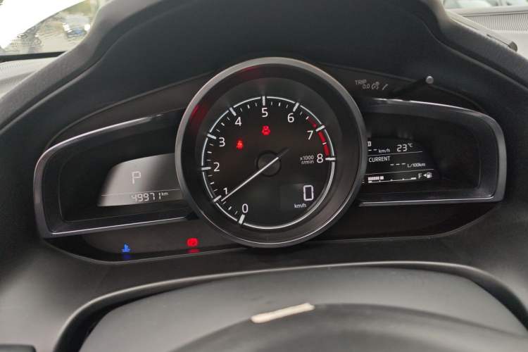 Used Mazda 3 Axela 2017 Sedan 2.0L Automatic Flagship Model China V Standard Instrument Cluster