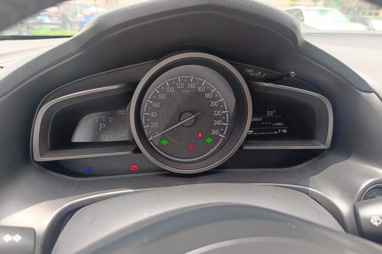 Used Mazda 3 Axela 2017 Sedan 2.0L Automatic Prestige Model China VI Standard Instrument Cluster