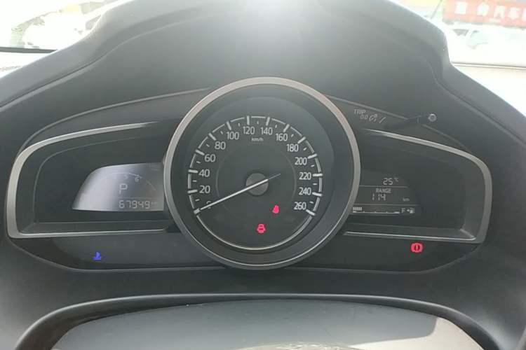 Used Mazda 3 Axela 2017 Sedan 1.5L Automatic Comfort Model Emission Standard China V Instrument Cluster