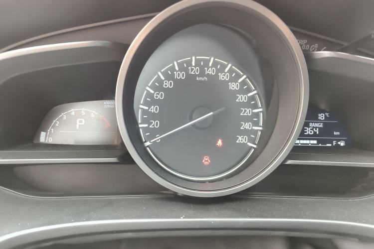 Used Mazda 3 Axela 2017 Hatchback 2.0L Automatic Luxury Model Emission Standard China V Instrument Cluster