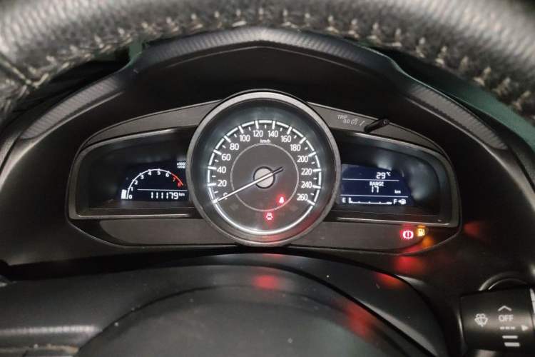 Used Mazda 3 Axela 2017 Sedan 1.5L Manual Comfort Model Emission Standard China V Instrument Cluster