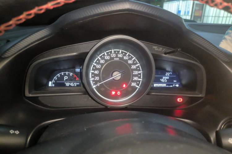 Used Mazda 3 Axela 2017 Sedan 1.5L Automatic Comfort Model Emission Standard China V Instrument Cluster