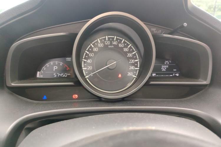 Used Mazda 3 Axela 2017 Sedan 1.5L Automatic Luxury Model Emission Standard China V Instrument Cluster